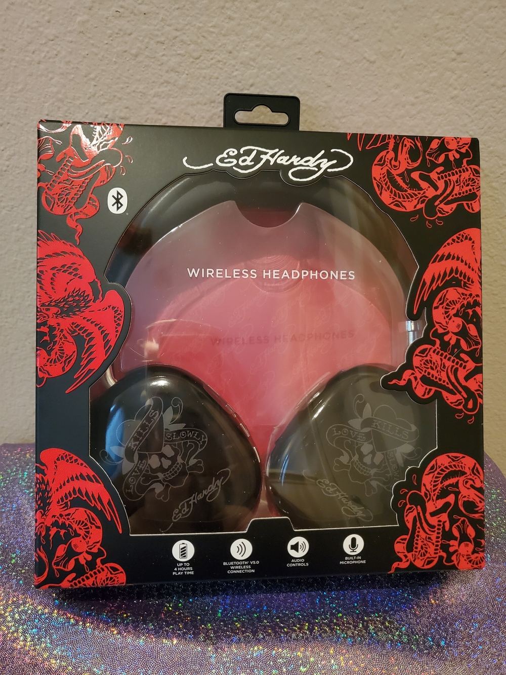 Ed Hardy Love Kills Slowly Wireless Headphones